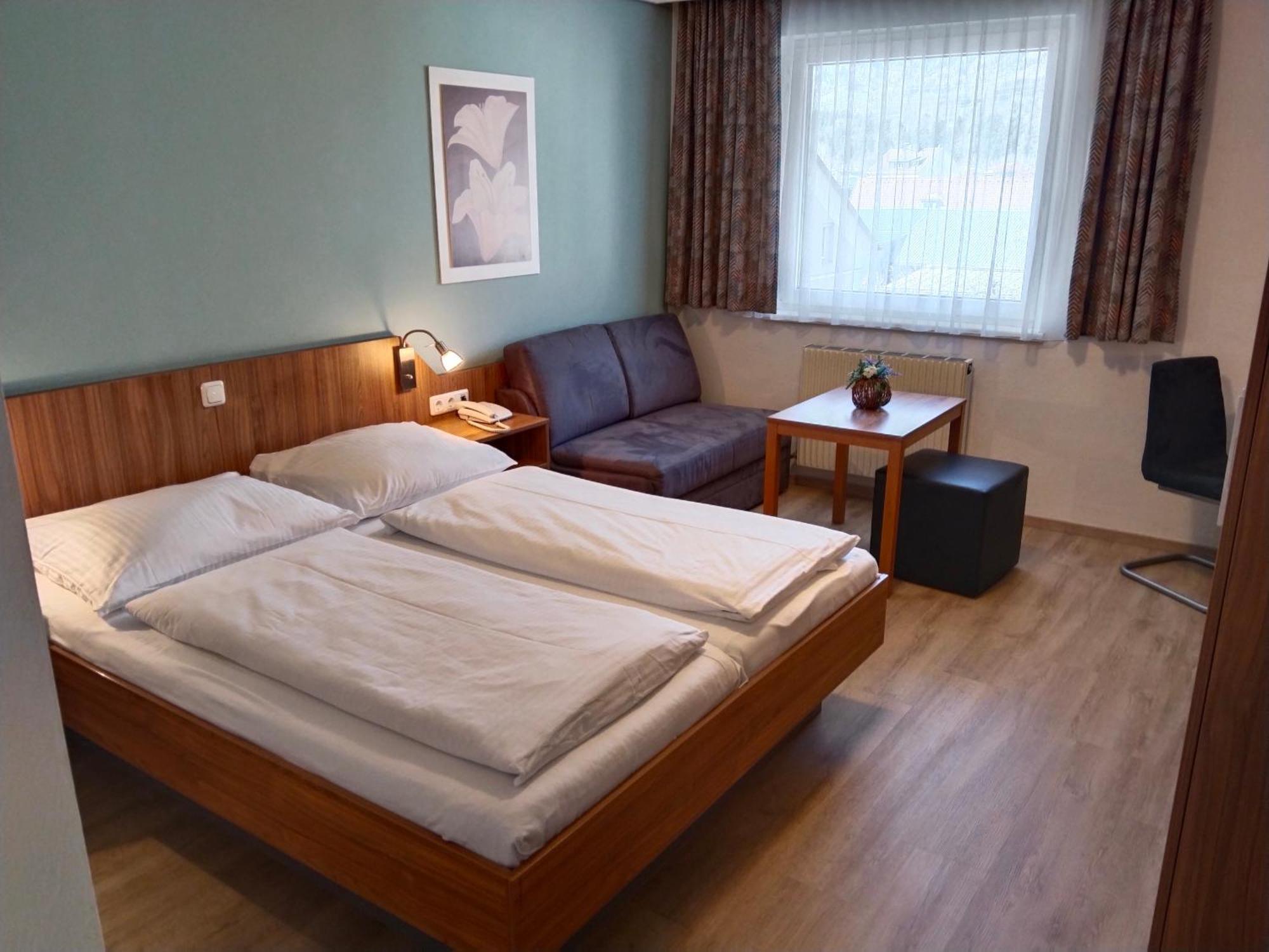Dolomitenhotel Лиенц Экстерьер фото